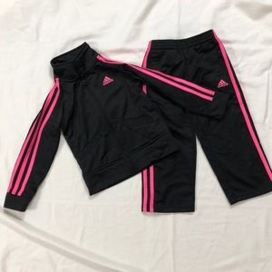 Adidas track suit 3T